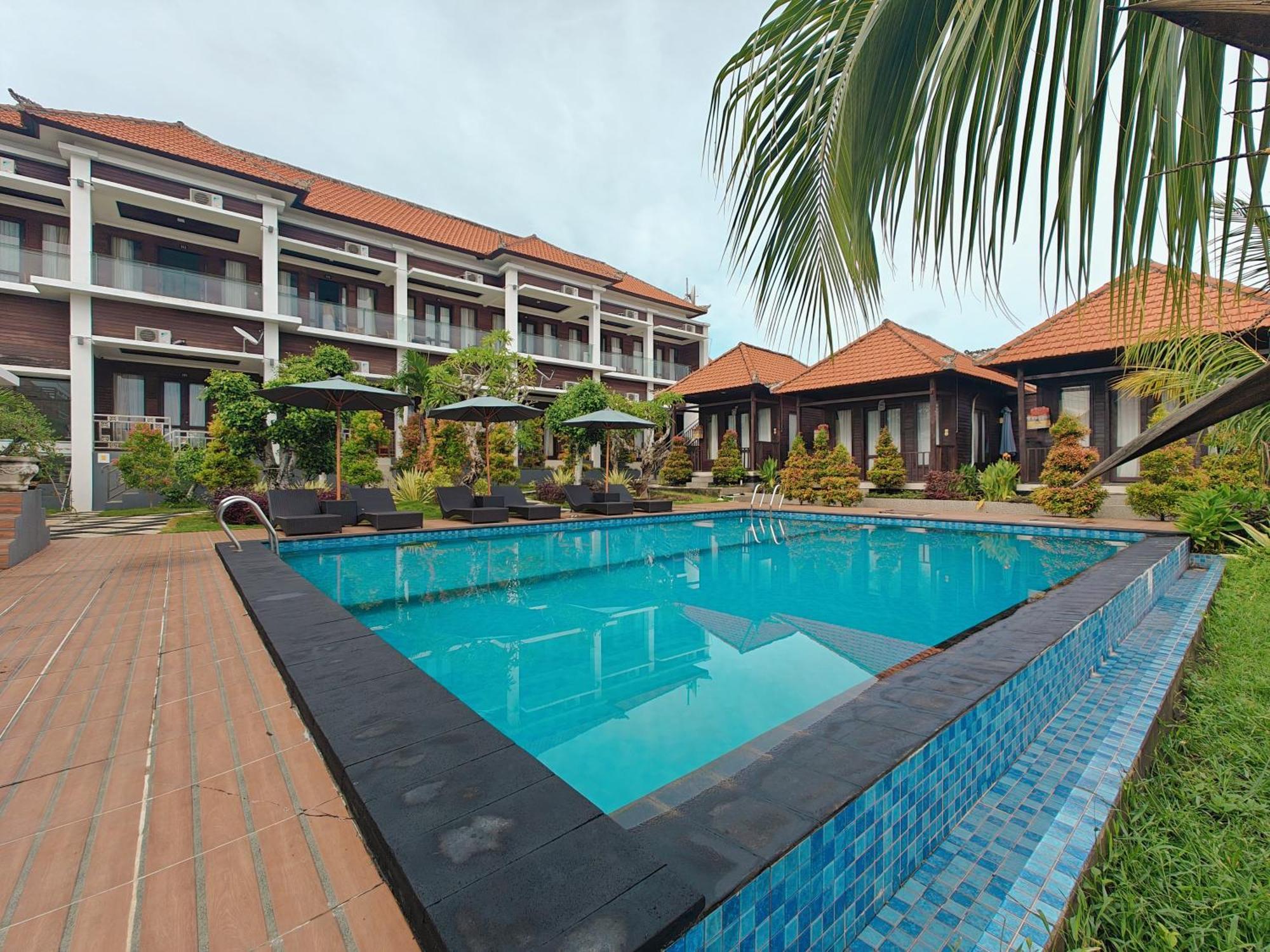 Nusa Sedayu Hotel By Ocean View Batununggul Екстериор снимка