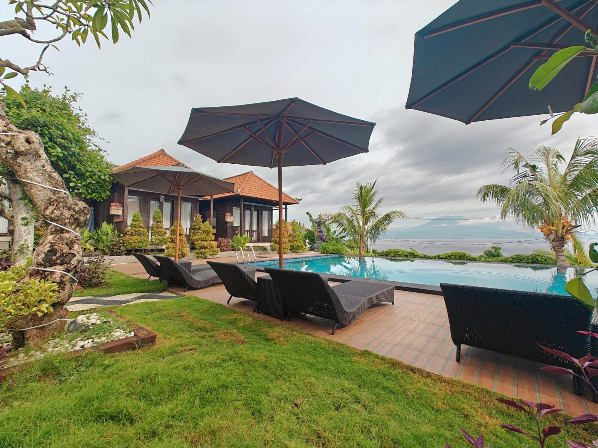 Nusa Sedayu Hotel By Ocean View Batununggul Екстериор снимка