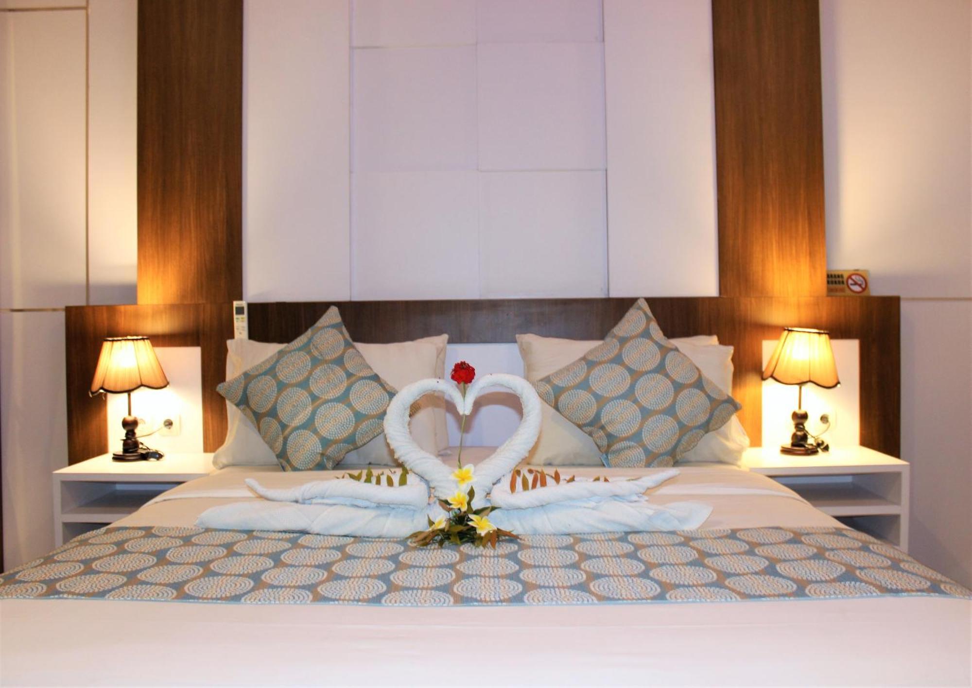 Nusa Sedayu Hotel By Ocean View Batununggul Екстериор снимка