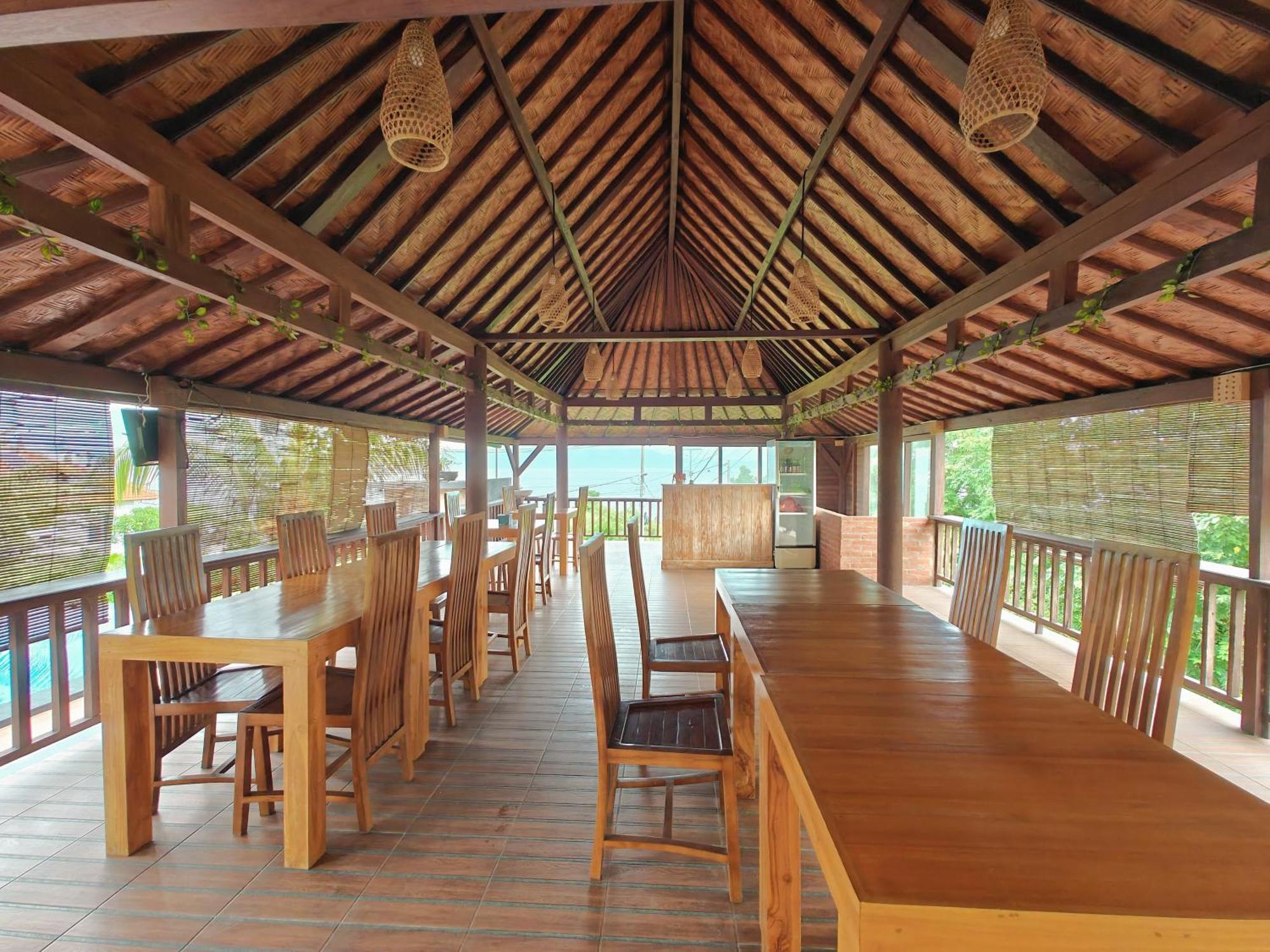 Nusa Sedayu Hotel By Ocean View Batununggul Екстериор снимка